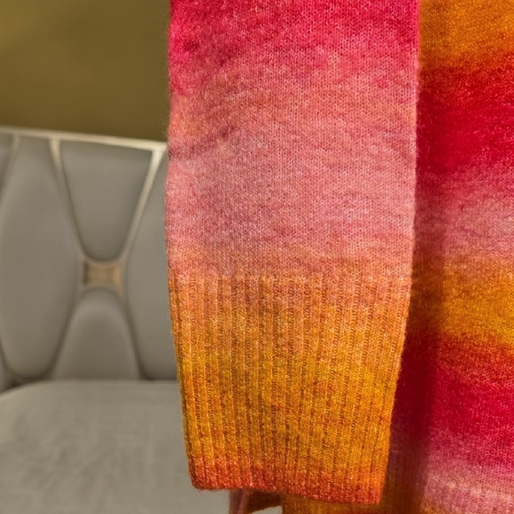 GAP Pink and Orange Knit Sweater - Picture 6 of 15